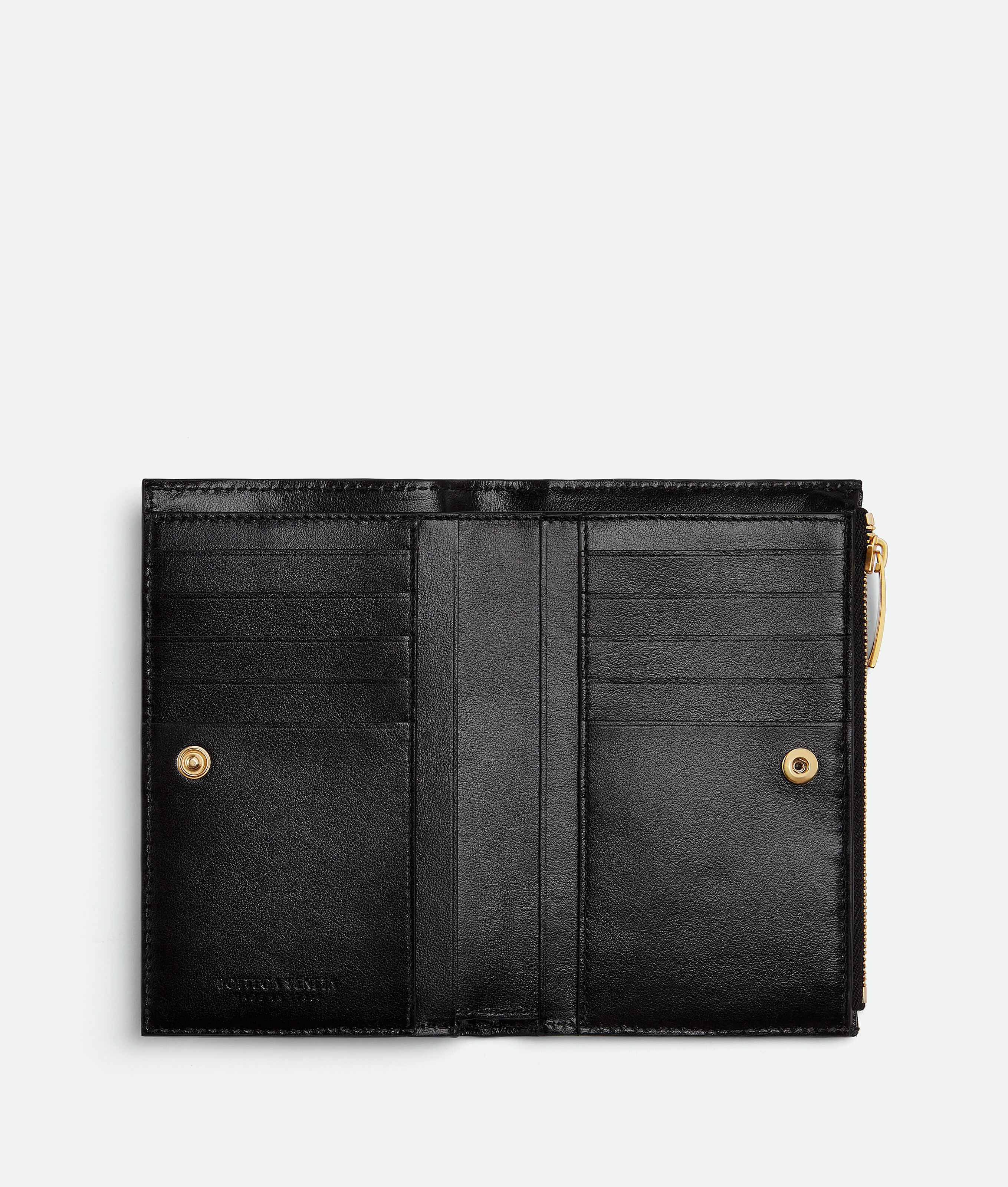 Shop Bottega Veneta Mittelgrosses Intrecciato Bi-fold Portemonnaie Mit Zip In Black