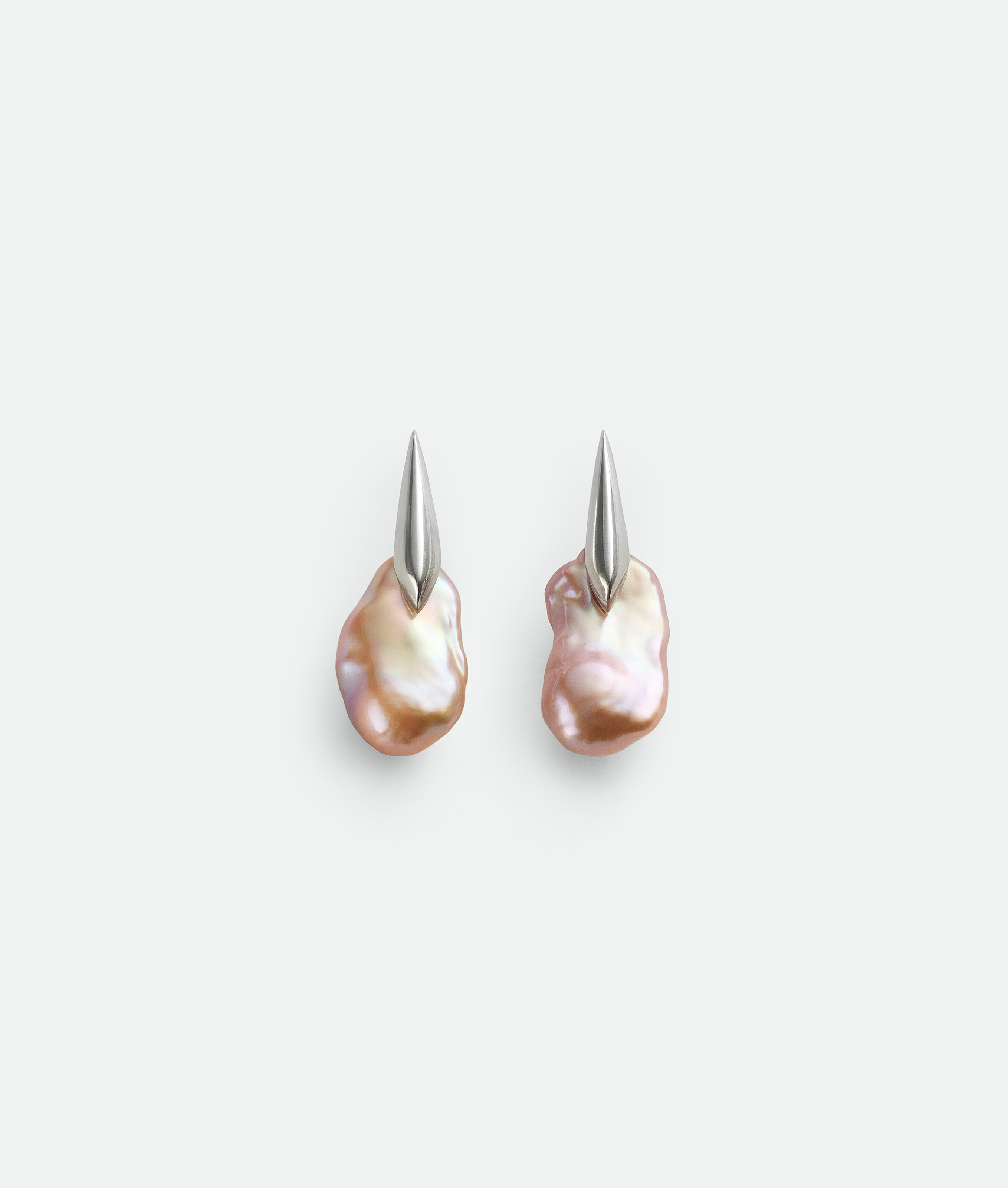 Bottega Veneta Grosse Pearl Ohrringe In Natural Pink