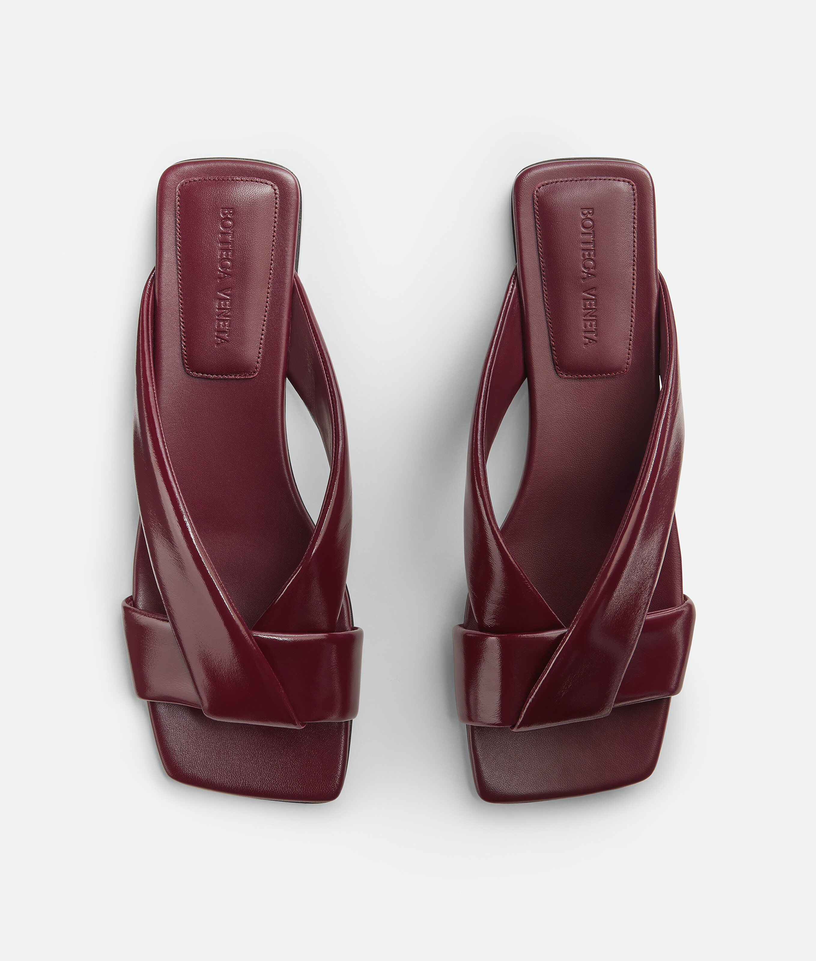 Bottega Veneta Burgundy Shiny Calf Leather Riva Flat Mules In Barolo