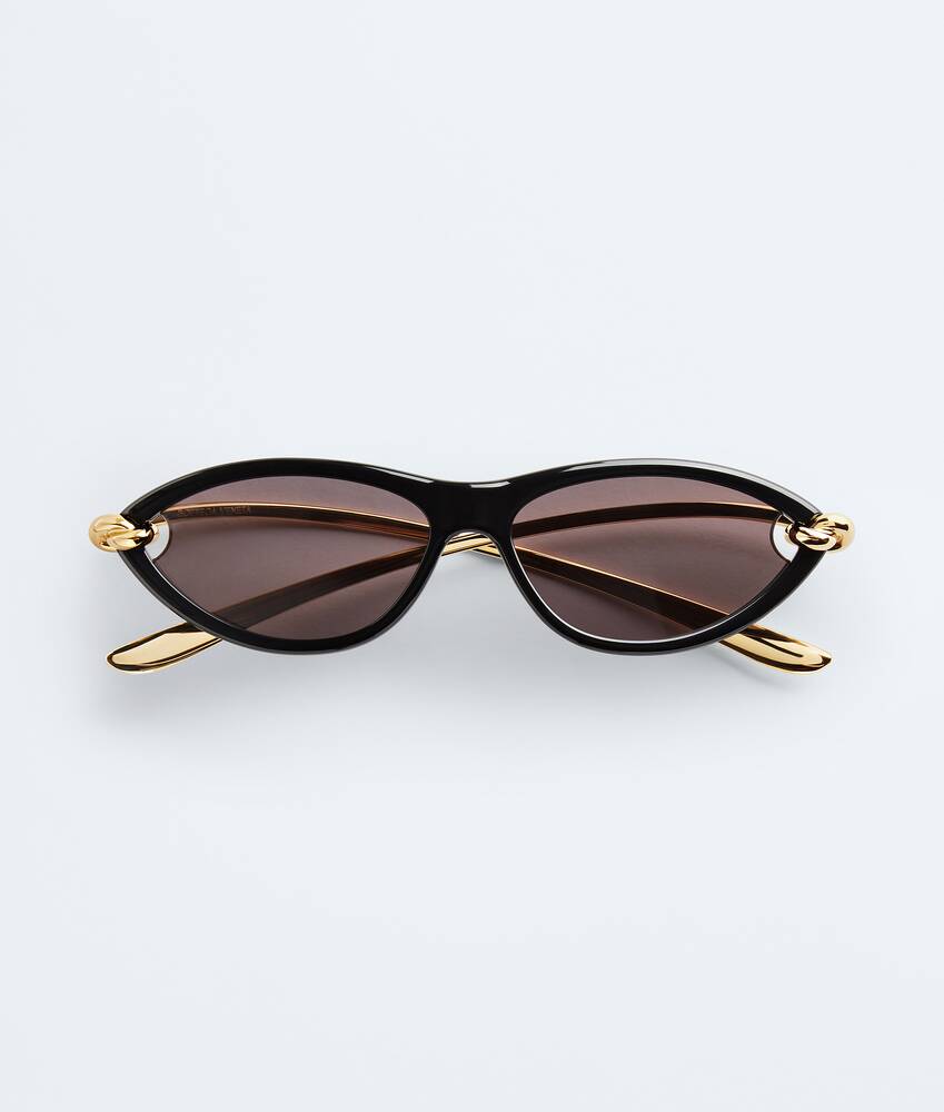 Knot Cat Eye Sunglasses Black Gold Grey