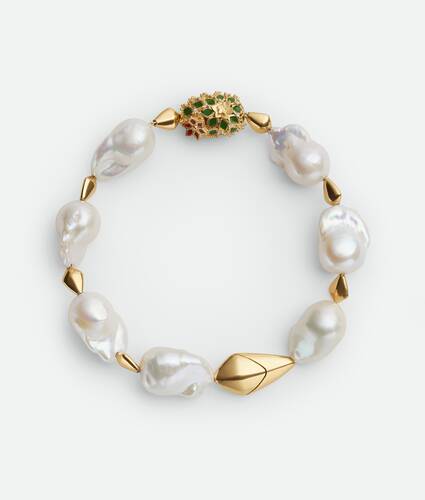 Rana Pearls Bracelet