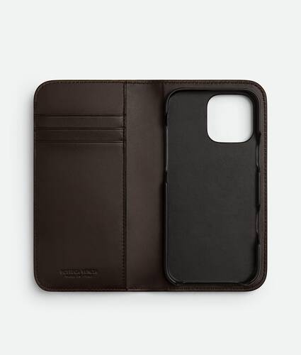 Men's Intrecciato Iphone 16 Pro Foglio Case in Fondant Bottega Veneta Belgium EN - Image 2