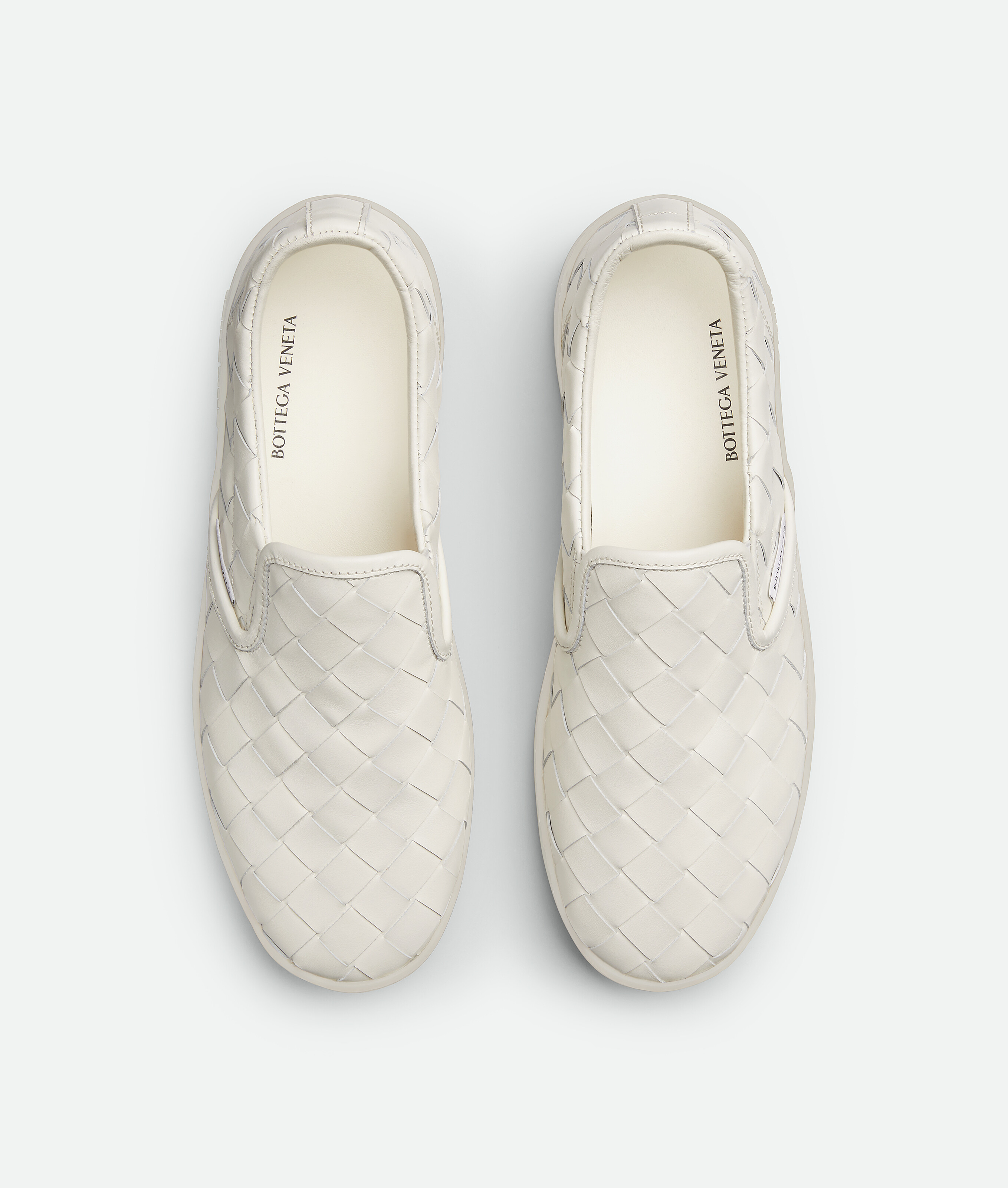 Bottega Veneta Sawyer Intrecciato Leather Low-top Sneakers In White