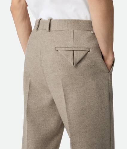 Calça de lã e caxemira