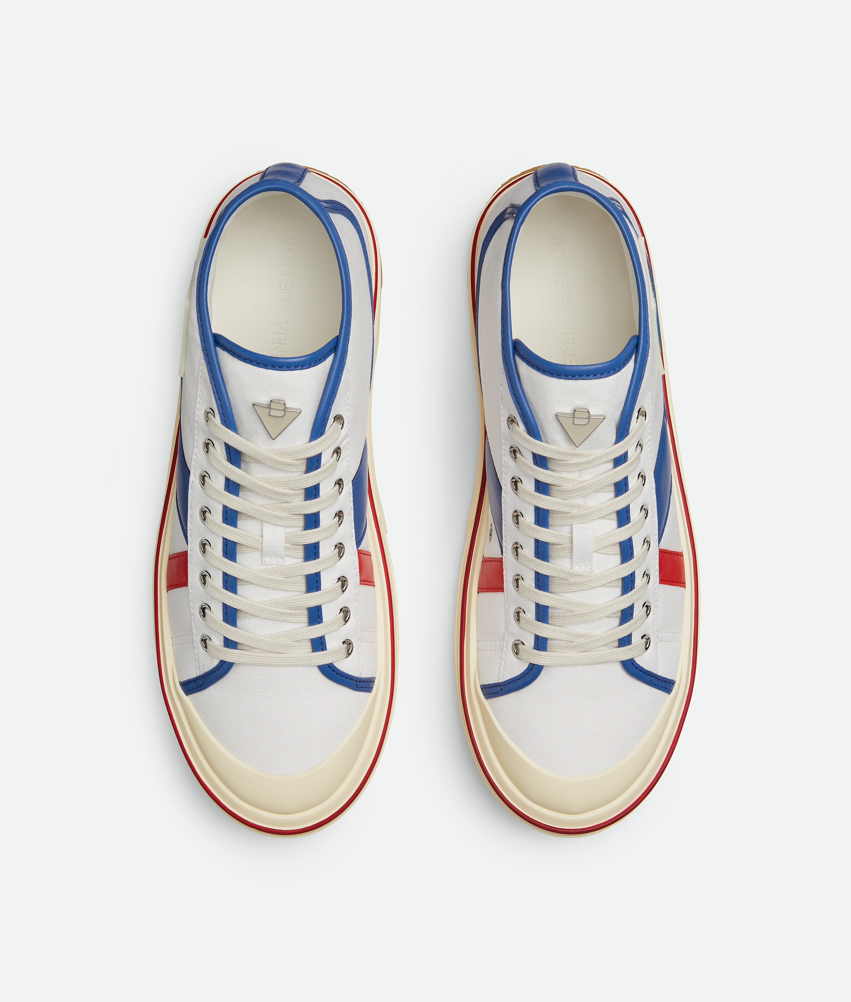 Bottega Veneta Men Eliot Sneakers In White/surf