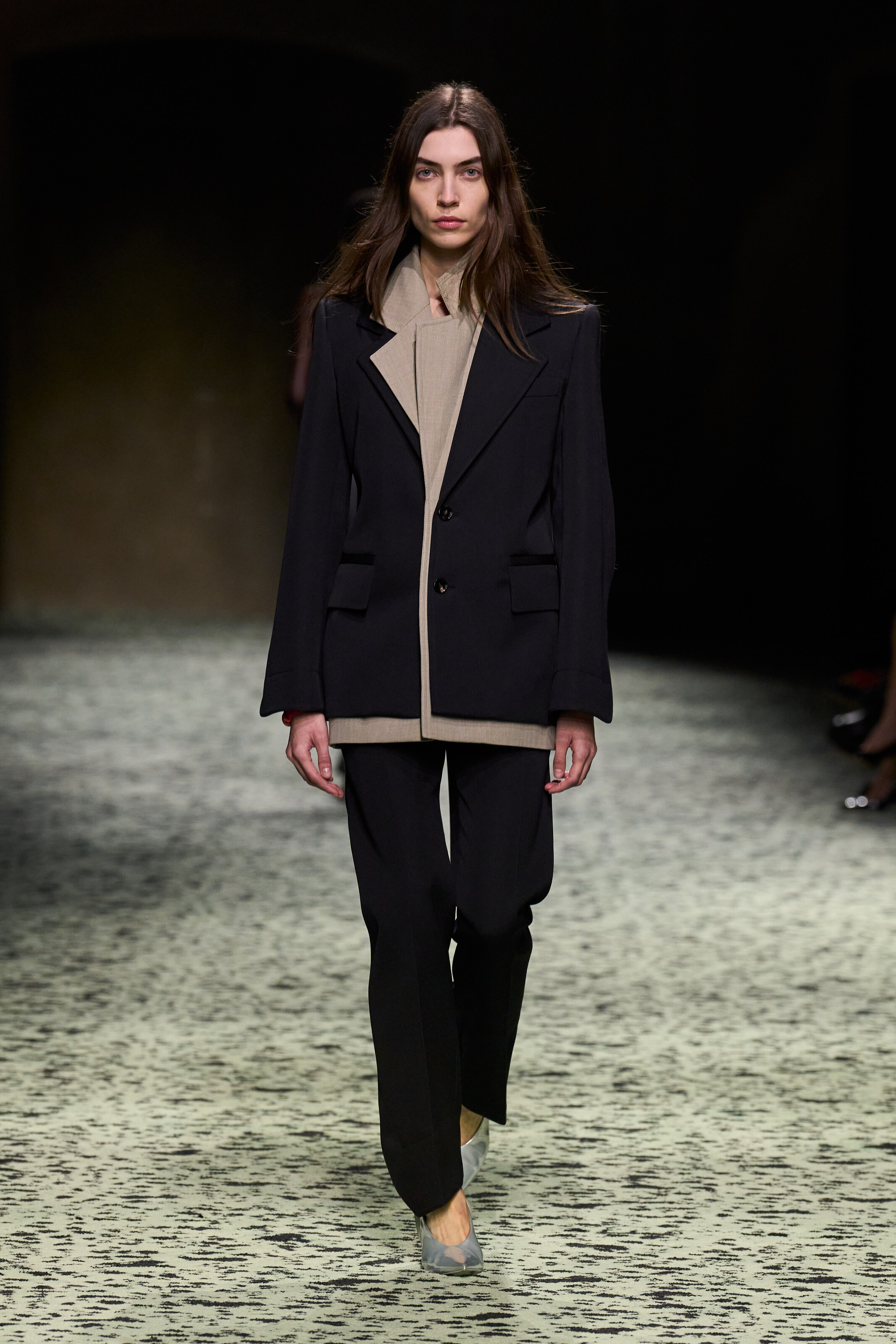 BOTTEGA VENETA WINTER 2023-冬季时装秀-BV 2023时装秀造型 | Bottega Veneta葆蝶家中国官方网站 | Bottega Veneta