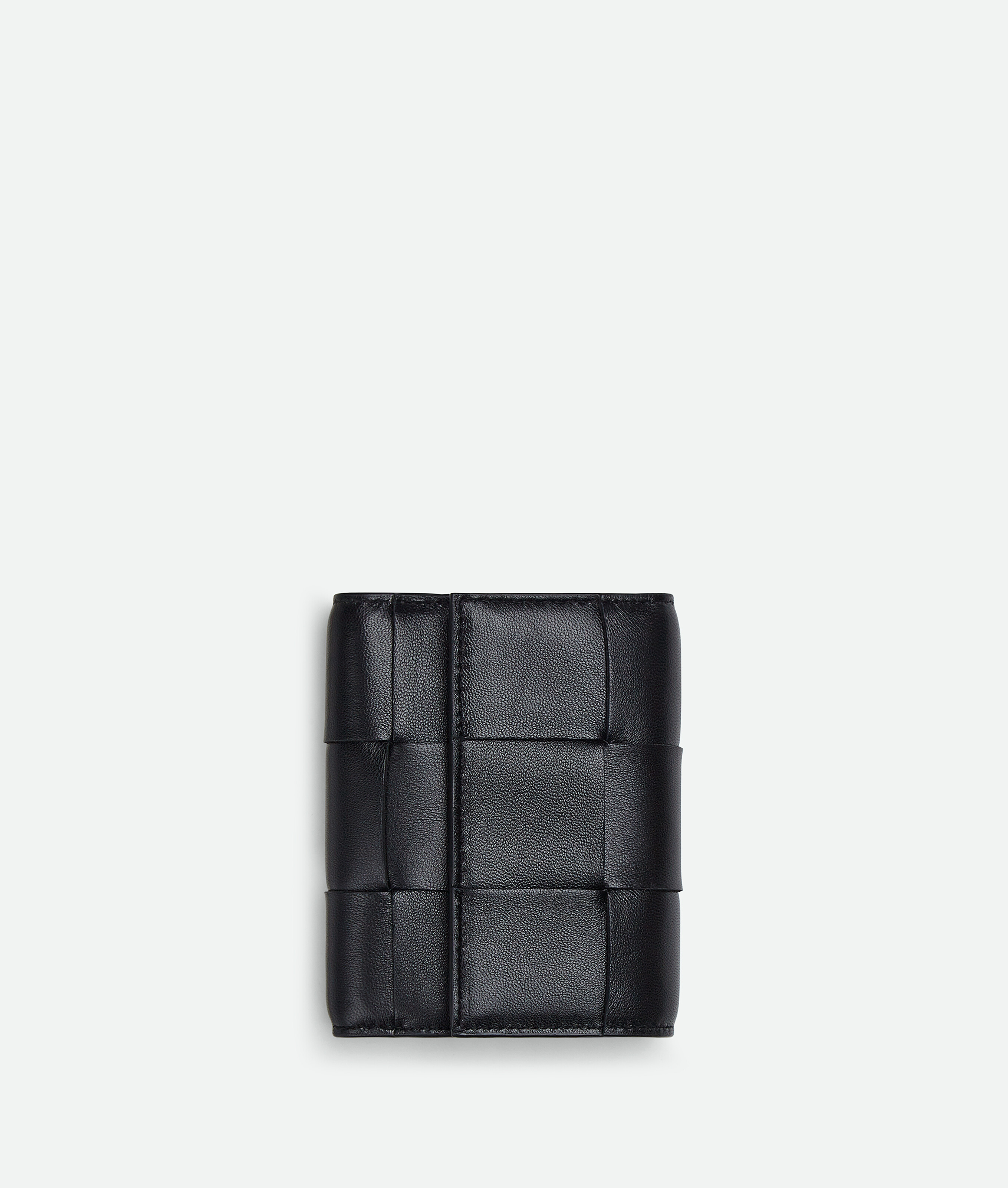ブラック三つ折りファスナーウォレット| Bottega Veneta® 日本