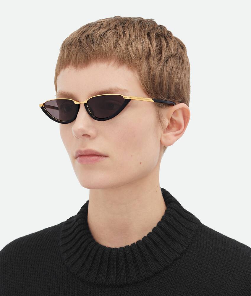 Bottega Veneta Classic Cat Eye Sunglasses Black Unisex