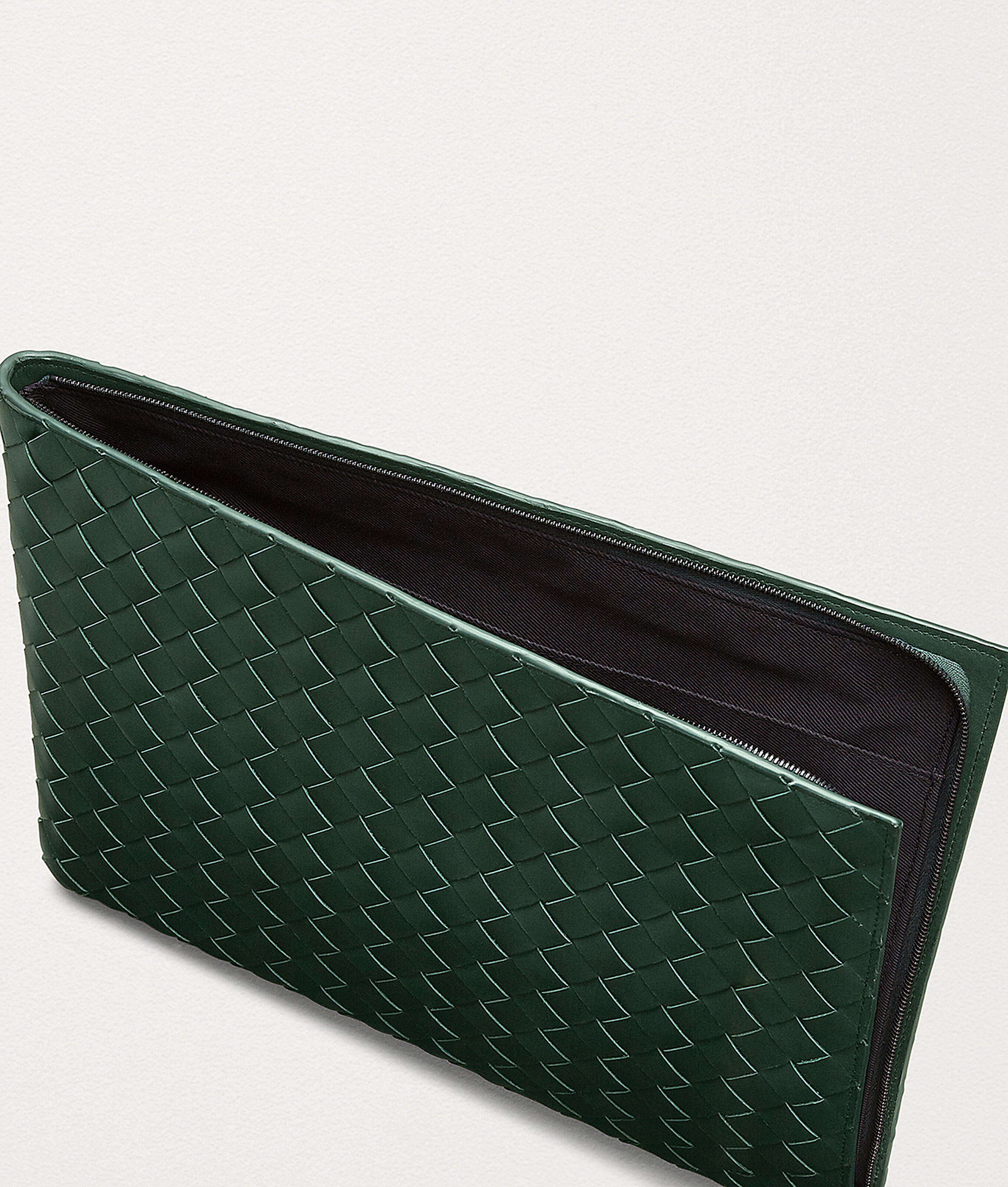 Men's POUCH in Pine green Bottega Veneta Croatia EN - Image 3