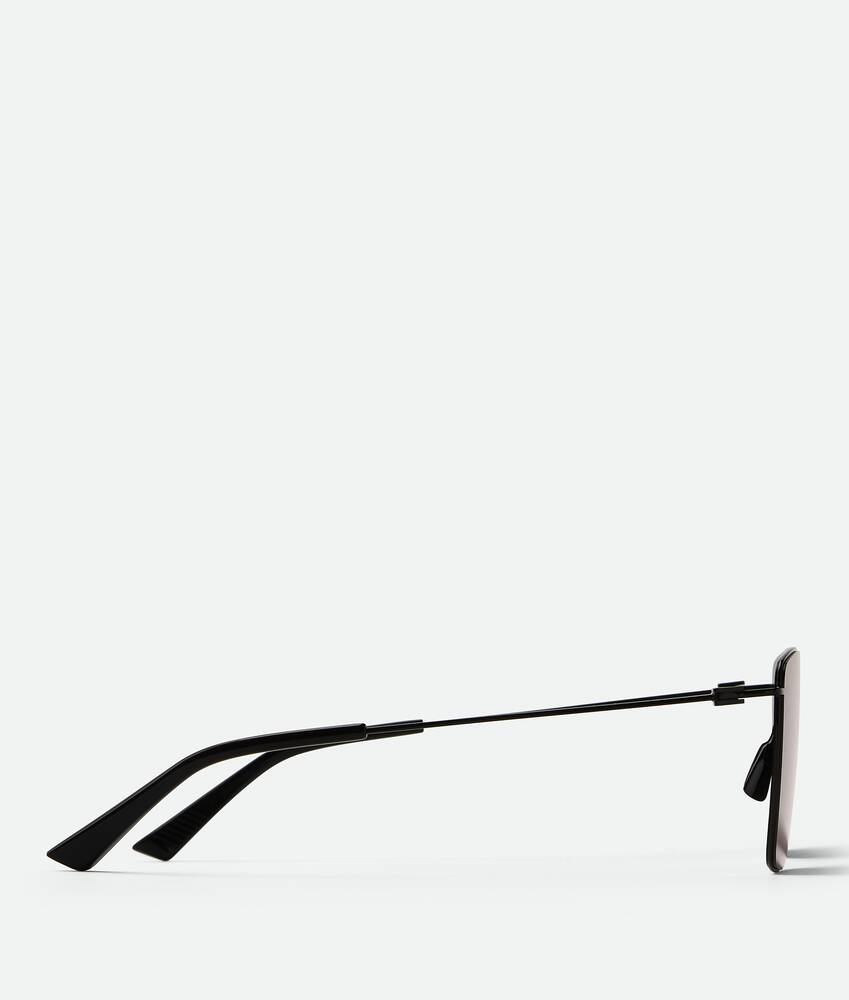 Display a large version of the product image 2 - Ultrathin Metal Rectangular Sunglasses