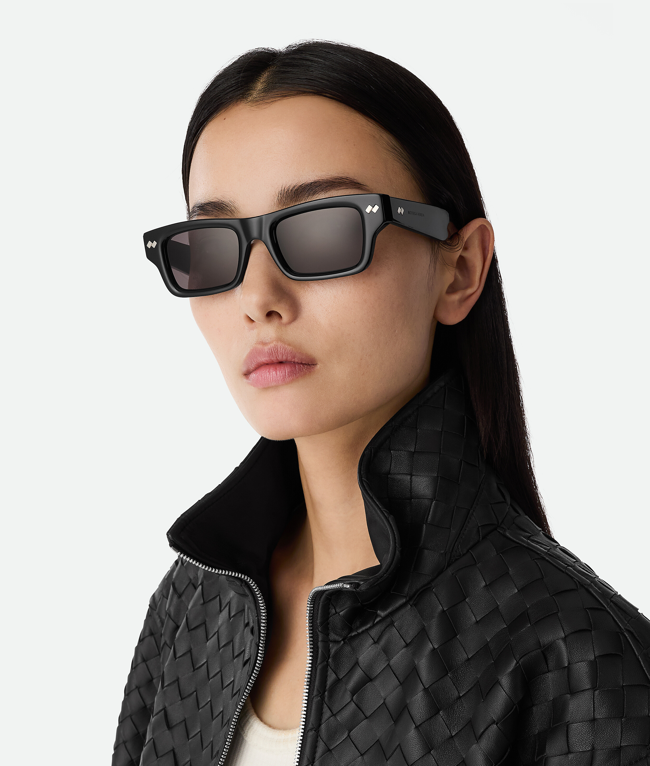 Bottega Veneta Quadratische Dizzy Sonnenbrille In Black/grey