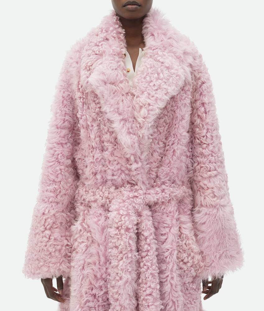 Display a large version of the product image 4 - Shearling Coat