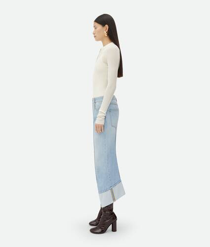 Display a large version of the product image 1 - Curved Shape Light Bleached Denim