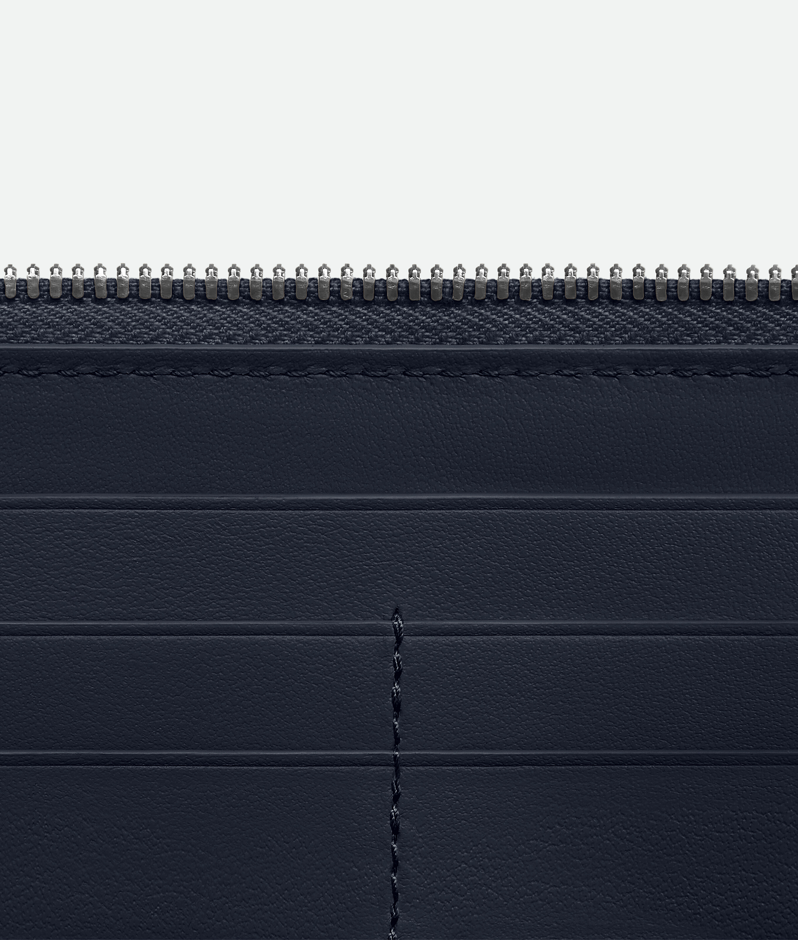 Bottega Veneta Intrecciato Piccolo Portemonnaie Mit Umlaufendem Zip In Space