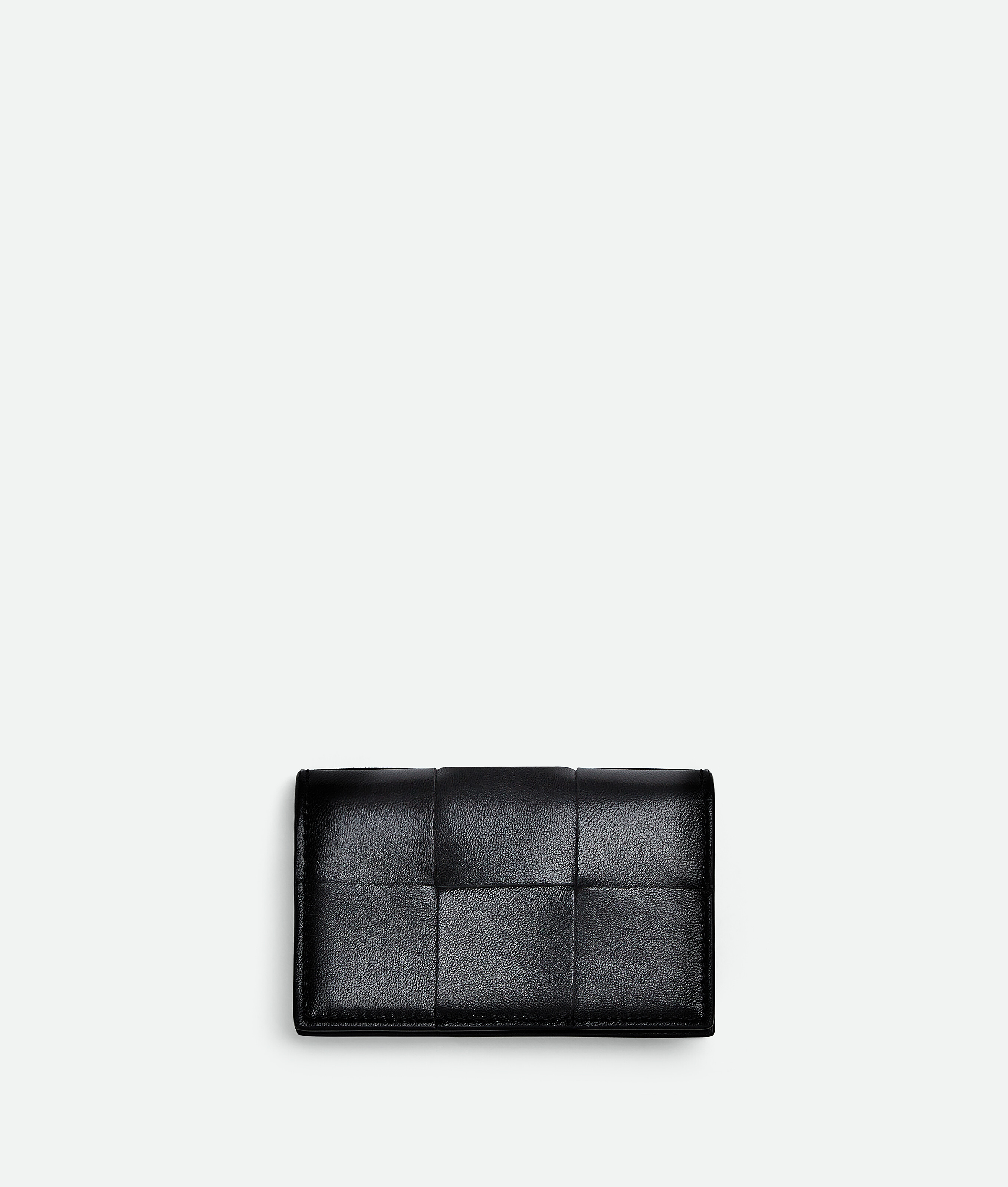ブラックカセット ビジネスカードケース| Bottega Veneta® 日本
