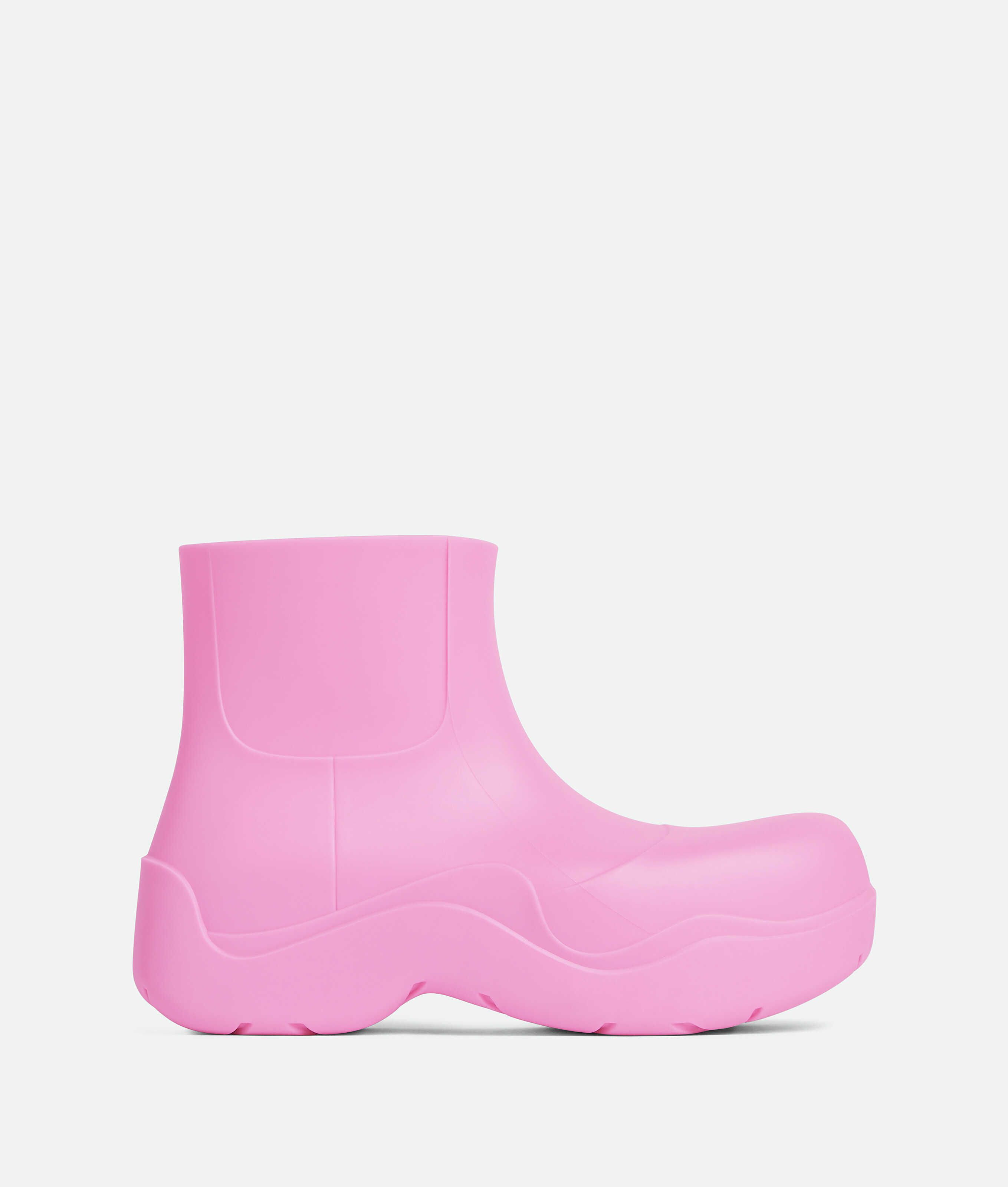 Bottega Veneta® Women's Puddle Ankle Boot in Gloss. Shop online 