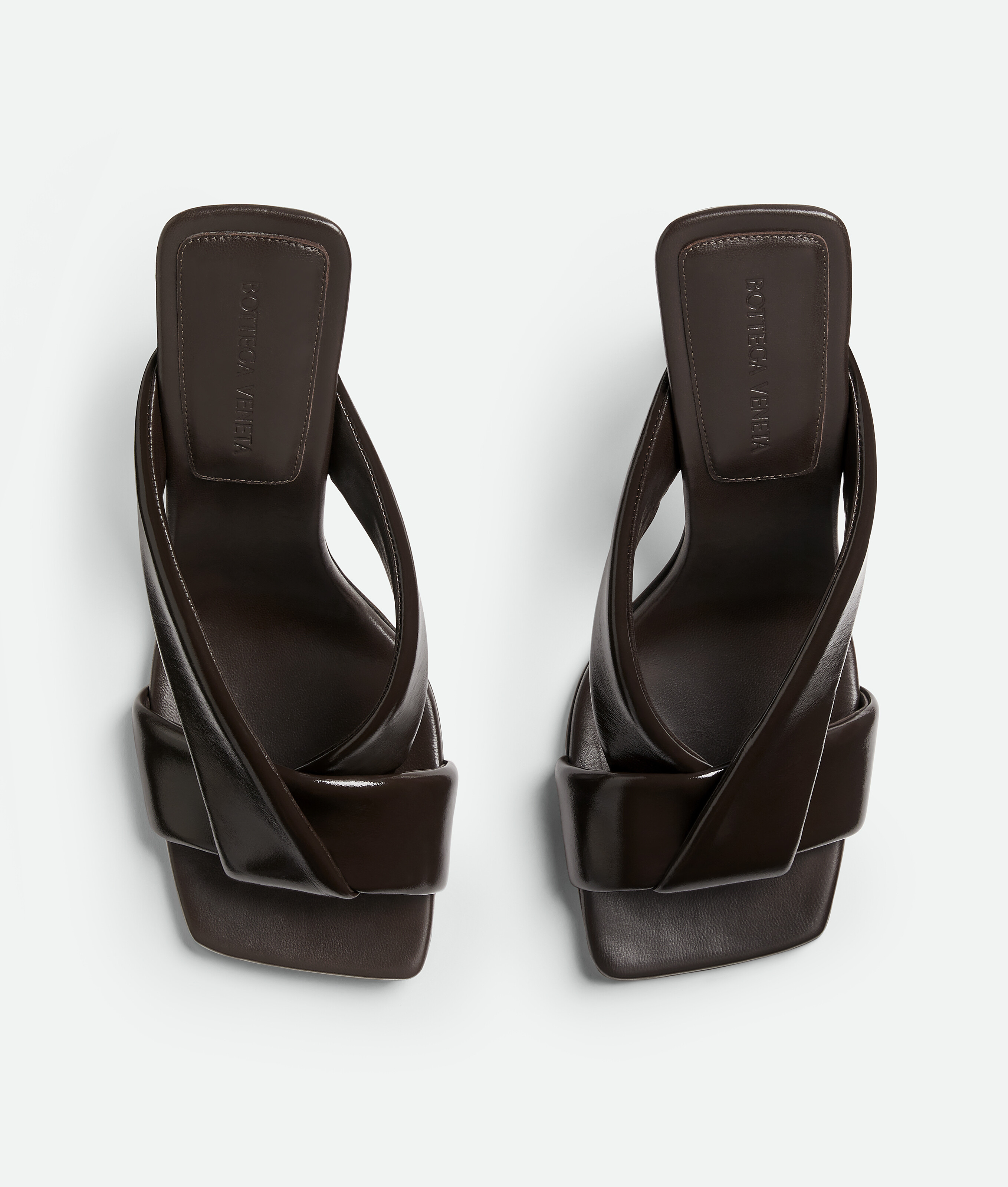 Bottega Veneta Riva Crossover Strap Sandal In Fondant