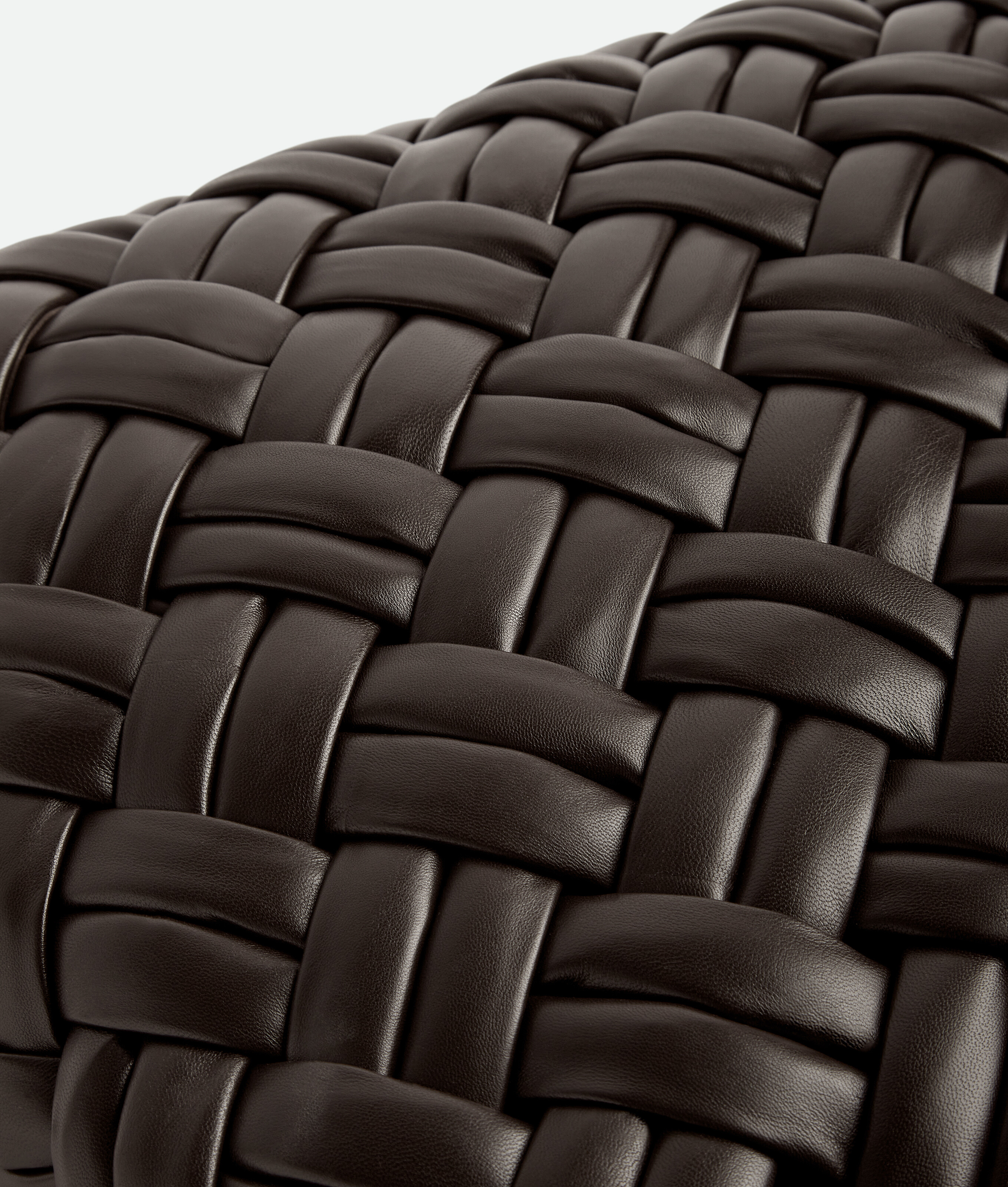 Bottega Veneta Doppeltes Gepolstertes Intreccio Kissen In Fondant