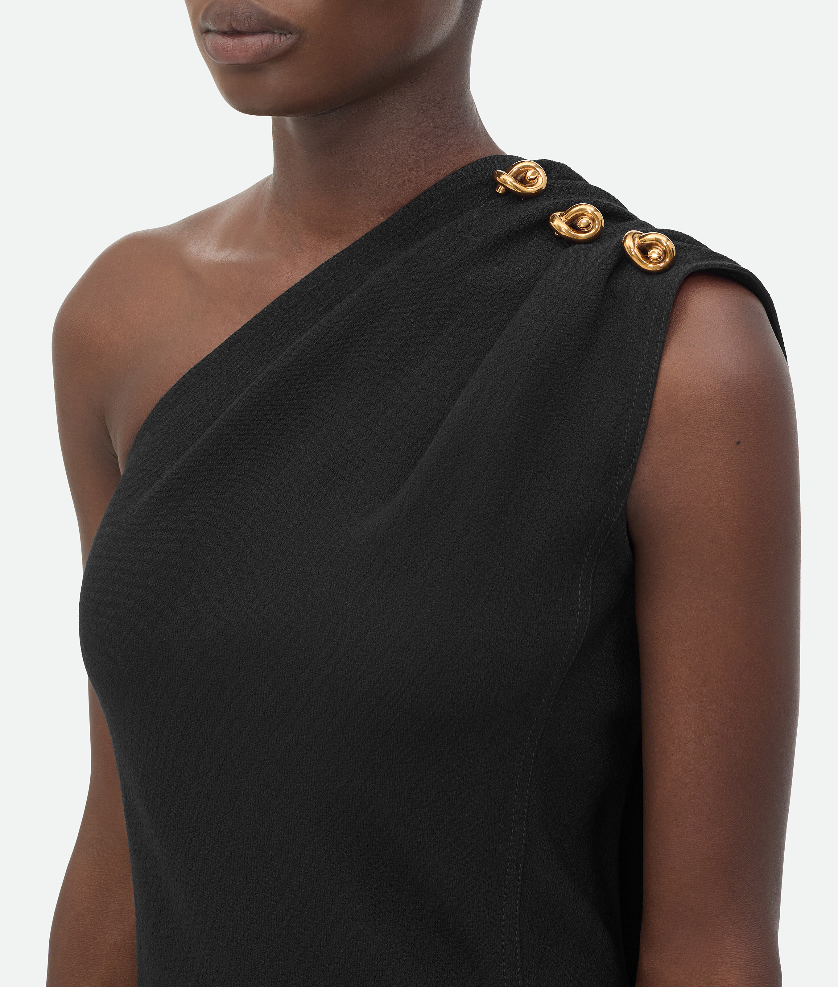 Shop Bottega Veneta Kleid Aus Wolle Und Viskose-crêpe In Black