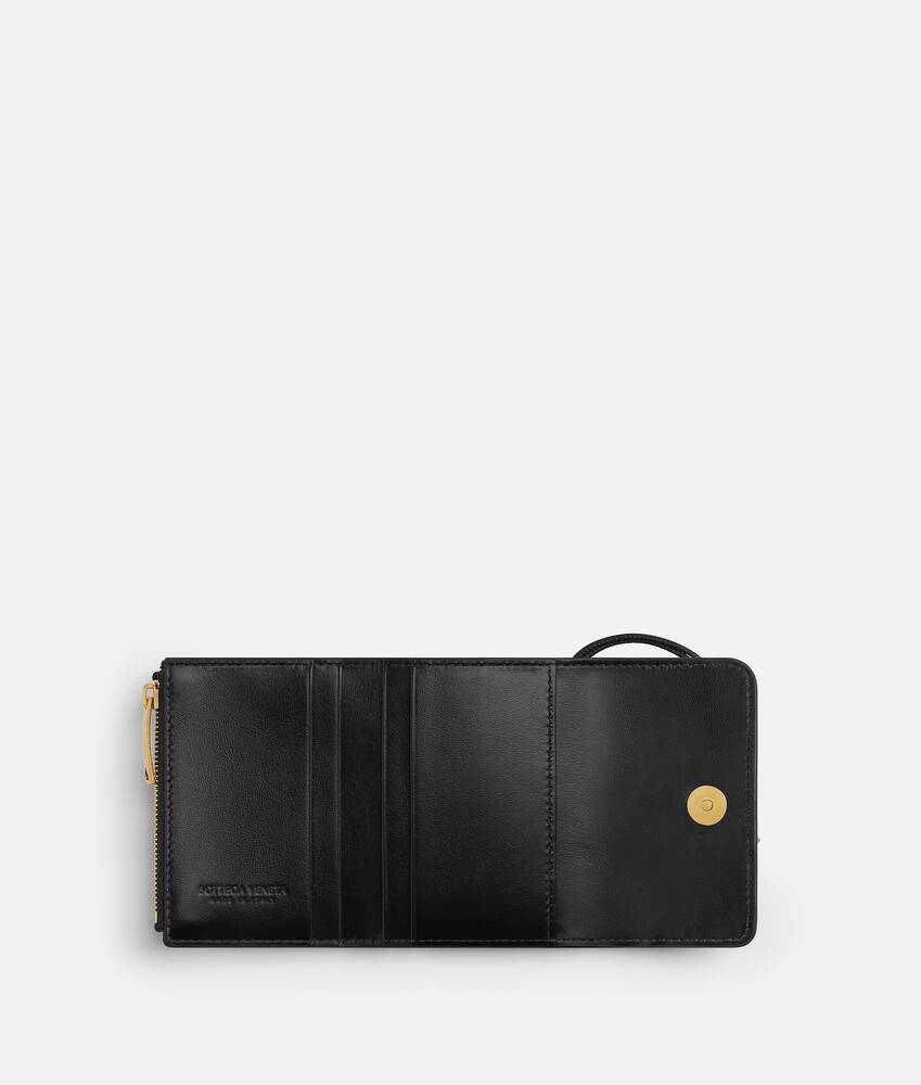 Display a large version of the product image 4 - Andiamo Tri-Fold Zip Wallet