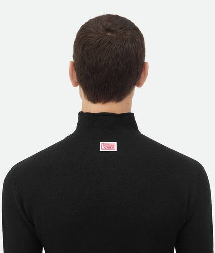 Pull en laine feutrée