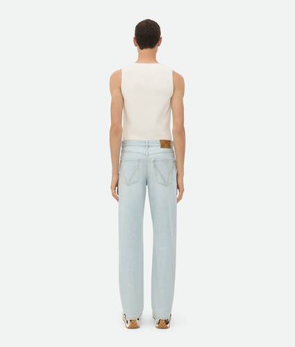 Extra gebleichte, gerade Jeans