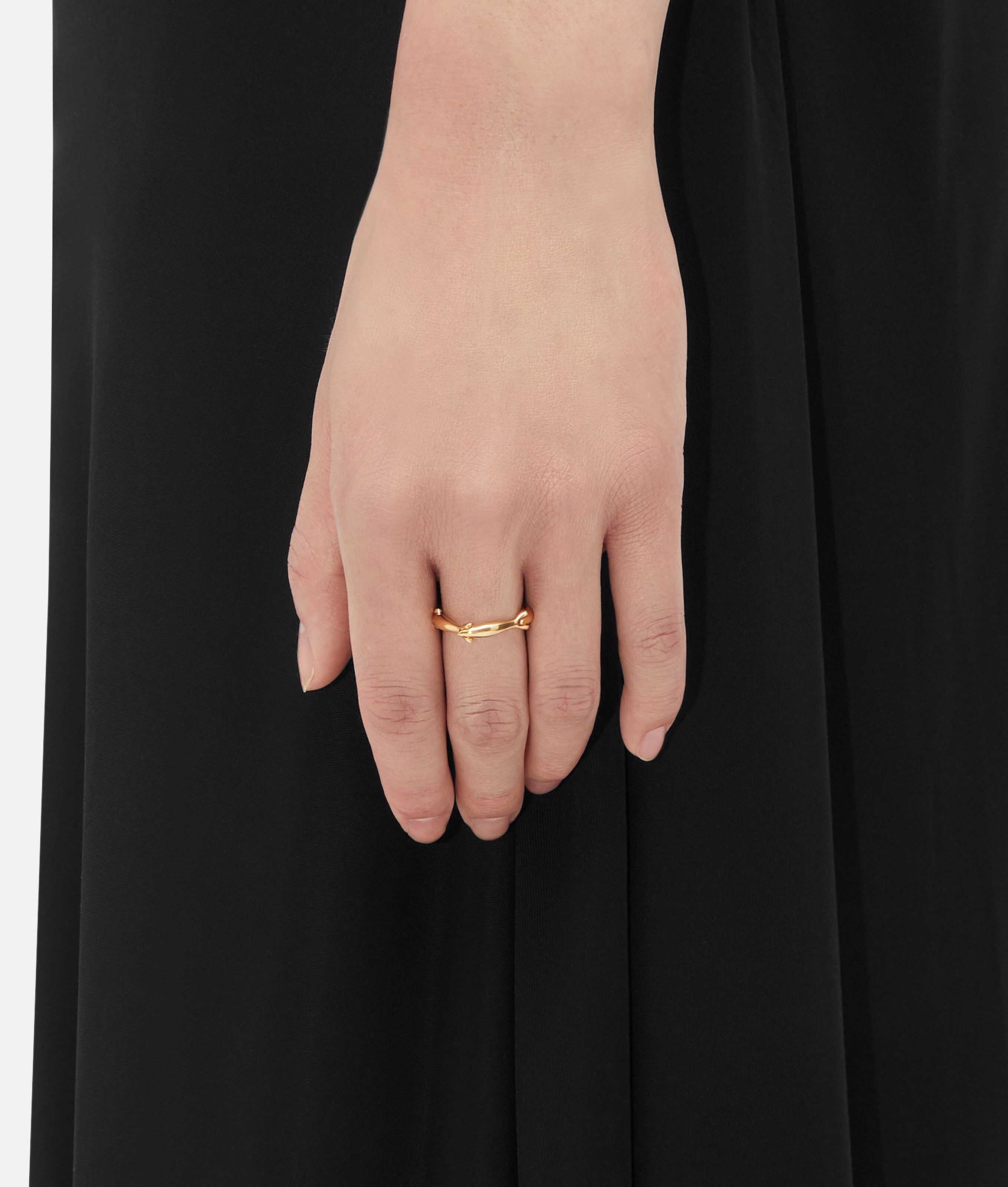 Shop Bottega Veneta Bague Sardine In Gold