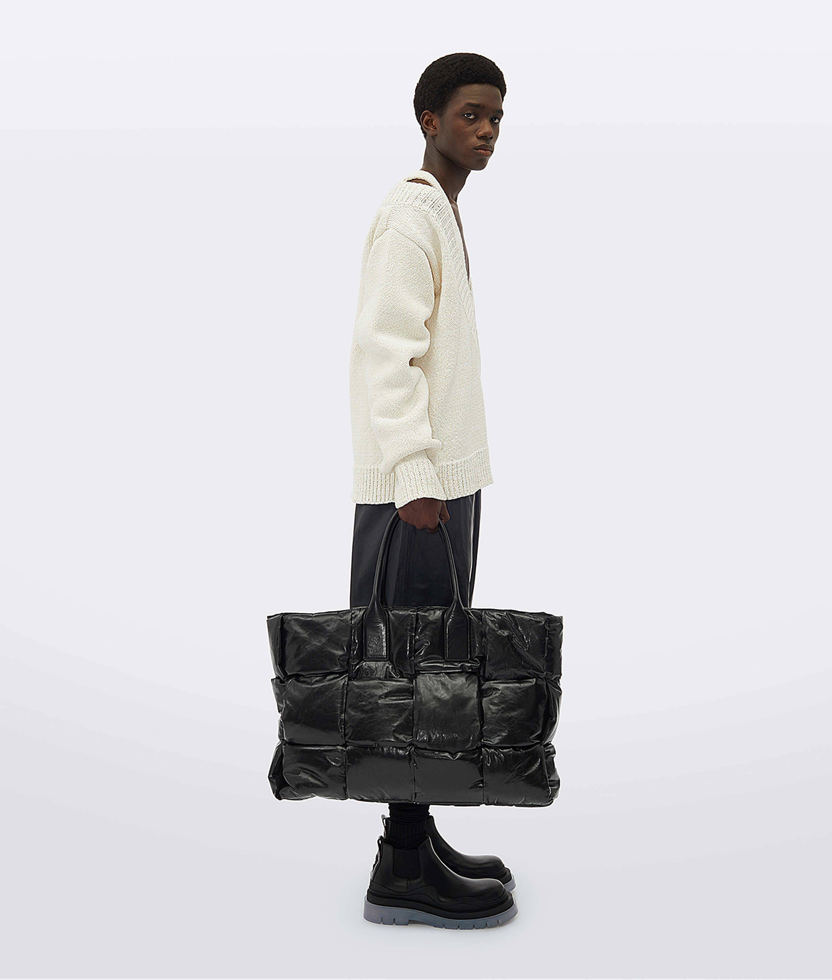Men's Squash in Black Bottega Veneta Singapore EN - Image 3
