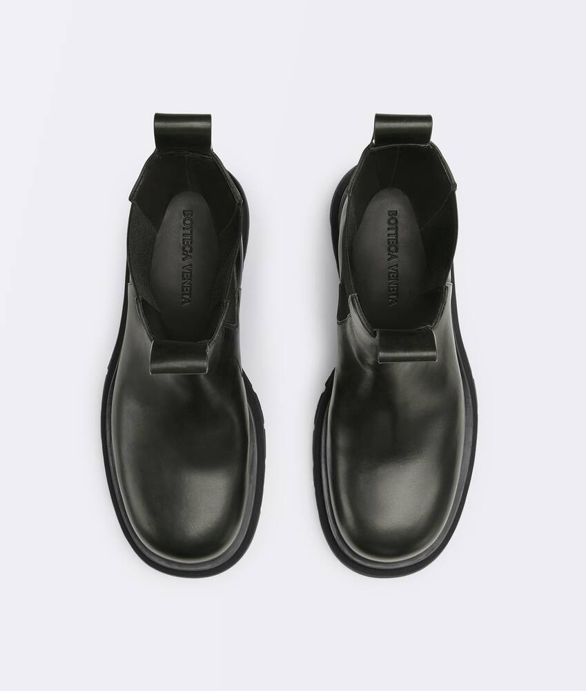 dr martens junior ryan