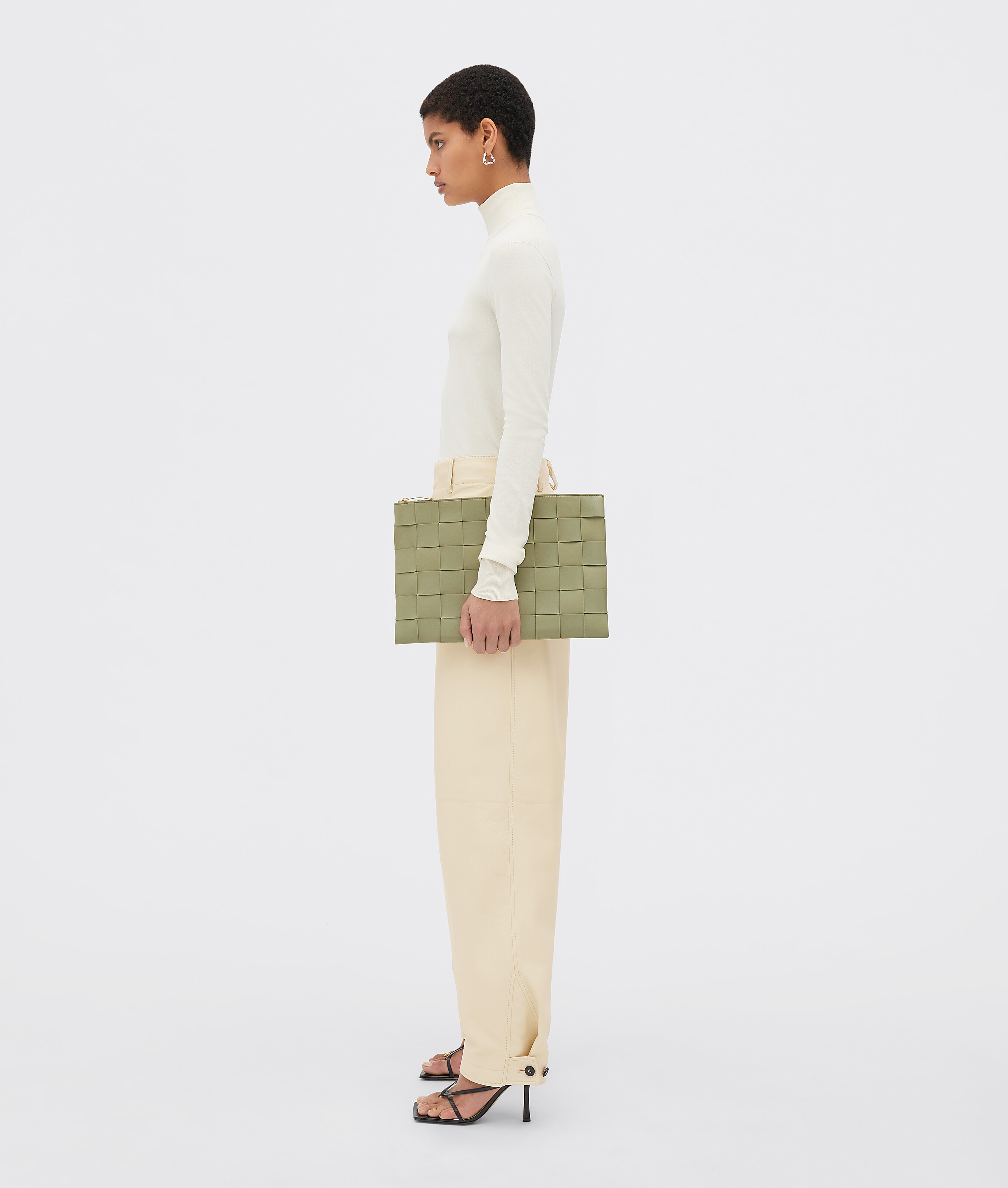 Shop Bottega Veneta Large Cassette Flat Pouch In Green