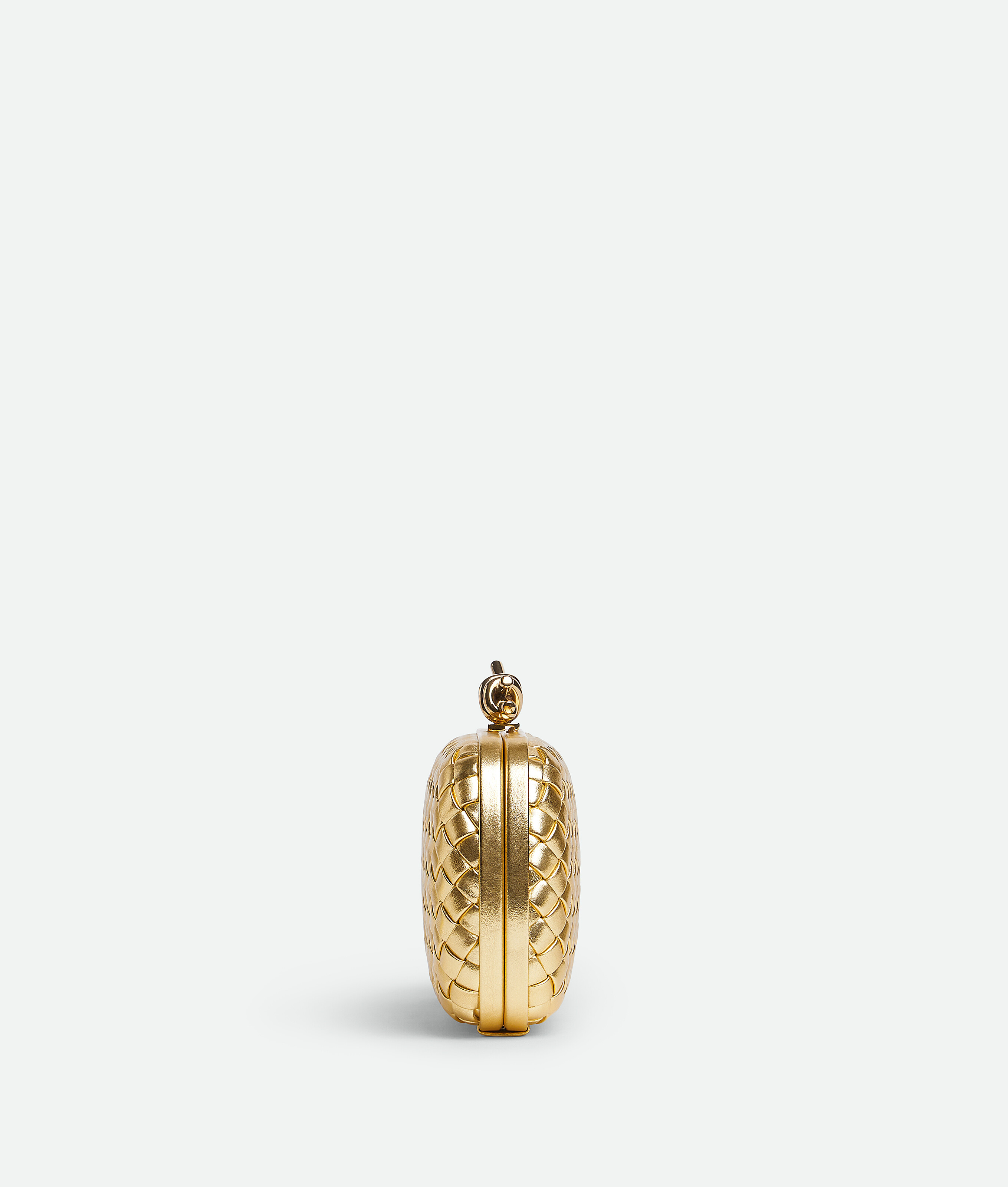 Shop Bottega Veneta Knot In Gold